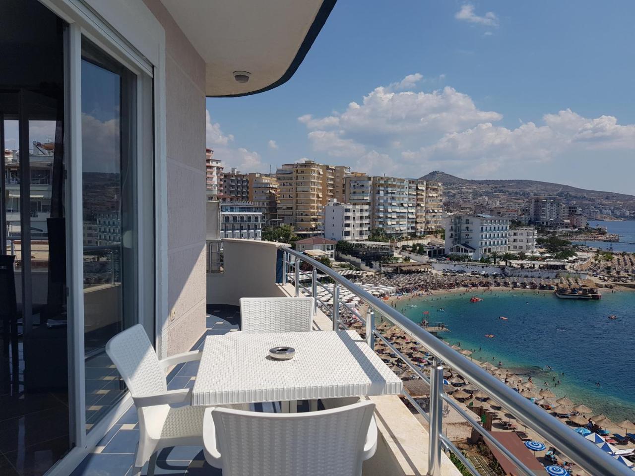 Beautifull Holiday Apartment Larisa Sarandë 外观 照片